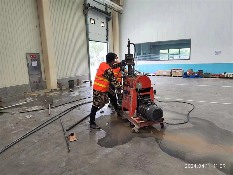 沾益厂房地面下沉塌陷注浆加固施工